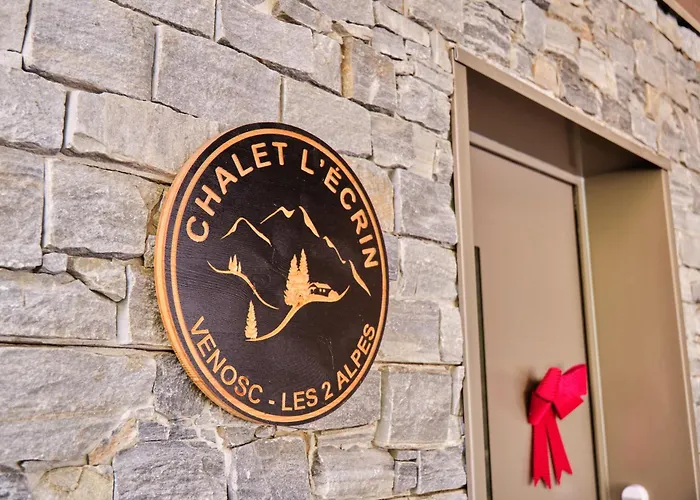 L'ecrin De Venosc Piscine Privee Шале Ле дез Альп