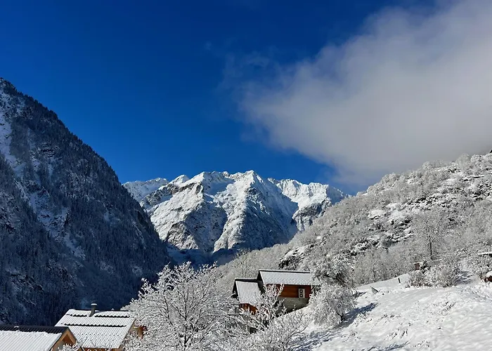 Шале L'ecrin De Venosc Piscine Privee Ле дез Альп